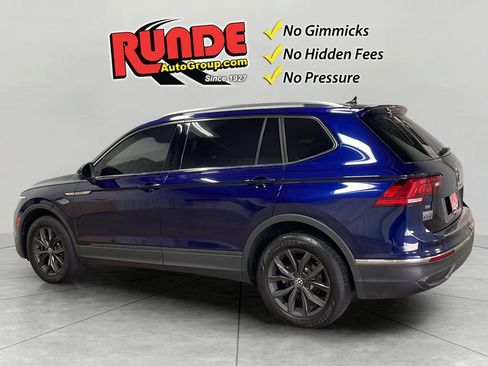 Used 2022 Volkswagen Tiguan SE image 3