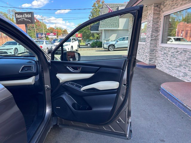 Used 2021 Subaru Ascent Limited w/ Technology Package AWD/4WD image 11