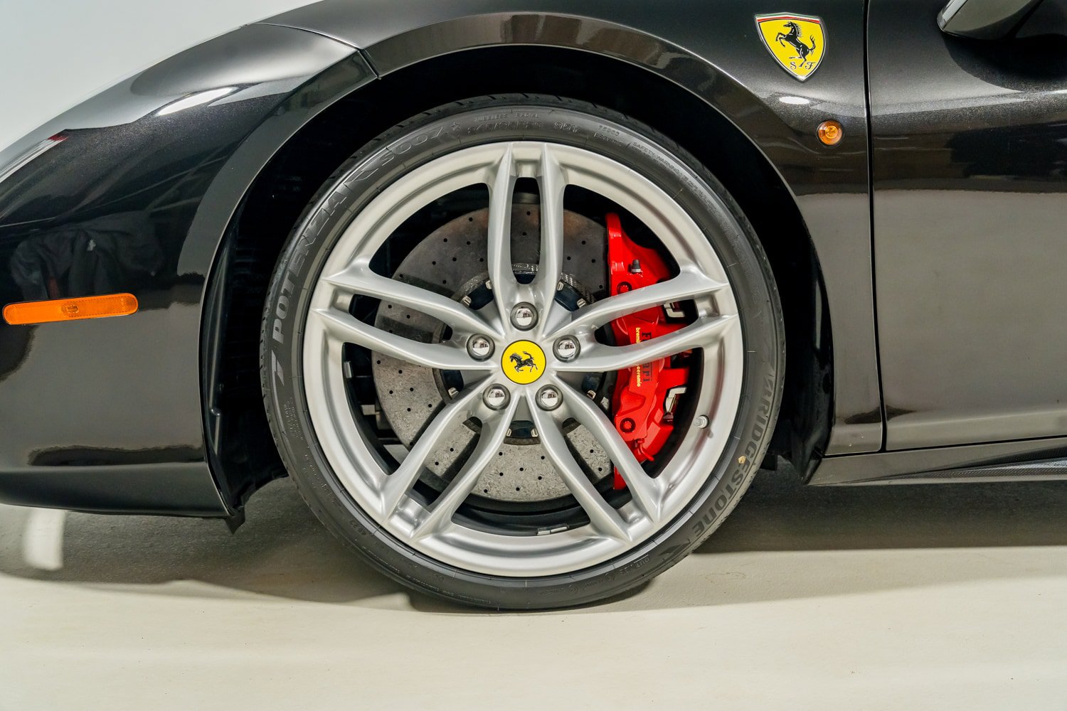 Certified 2018 Ferrari 488 Spider RWD image 22