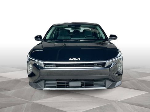 Used 2025 Kia K4 EX FWD image 3