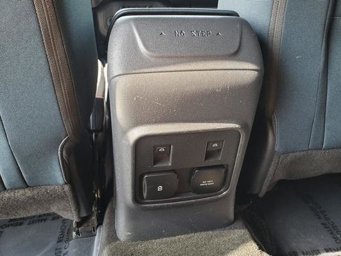 Used 2021 Ford Bronco Outer Banks image 16