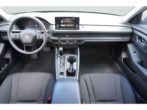 Used 2023 Honda Accord LX image 24