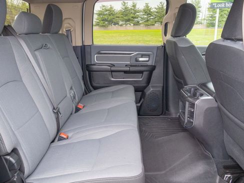 Used 2019 RAM 2500 Big Horn image 15