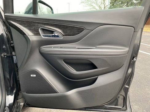 Used 2016 Buick Encore Sport Touring image 9