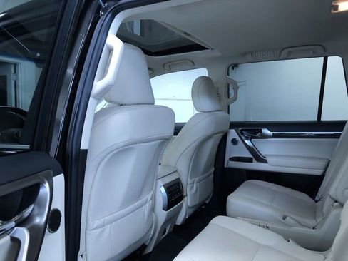 Used 2022 Lexus GX 460 Premium image 20