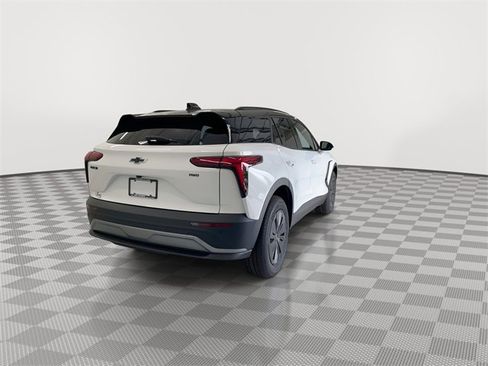 New 2025 Chevrolet Blazer EV LT image 11