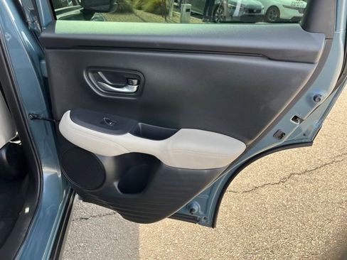 Certified 2023 Honda HR-V LX image 22