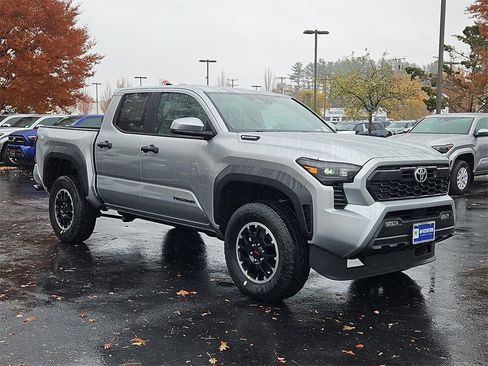 New 2025 Toyota Tacoma 4x4 Double Cab Hybrid image 3