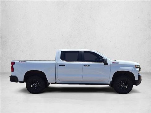 Used 2022 Chevrolet Silverado 1500 LT Trail Boss w/ Convenience Package II AWD/4WD image 4
