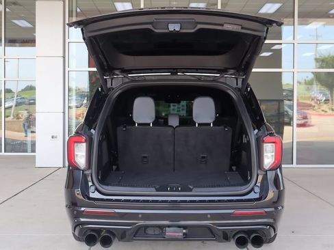 Used 2023 Ford Explorer ST w/ Equipment Group 401A AWD/4WD image 8