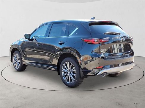 New 2025 MAZDA CX-5 Signature image 7