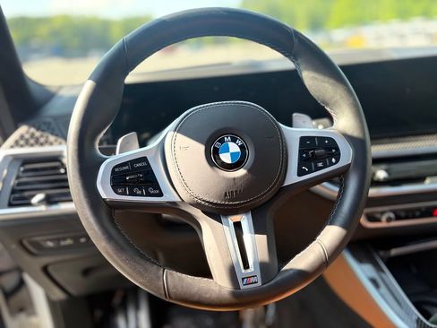 Used 2026 BMW X5 M60i AWD/4WD image 11