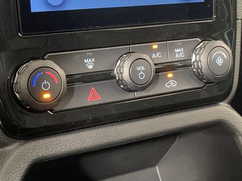 Used 2025 Ford Ranger XLT w/ FX4 Off-Road Package image 17