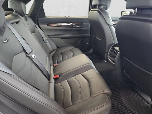 Used 2018 Cadillac CT6 Luxury image 11