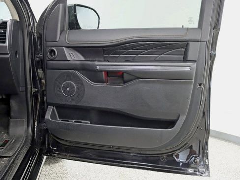 Used 2019 Ford Expedition Platinum AWD/4WD image 39