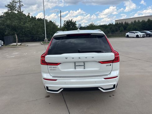 Used 2024 Volvo XC60 B5 Plus w/ Protection Package Premier AWD/4WD image 6