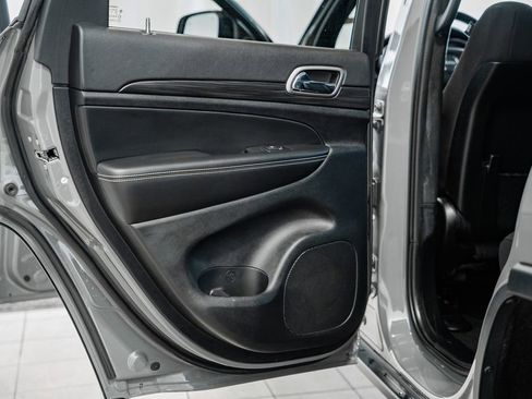 Certified 2021 Jeep Grand Cherokee Freedom Edition image 42