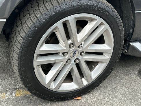 Used 2015 Ford Expedition EL Limited image 6