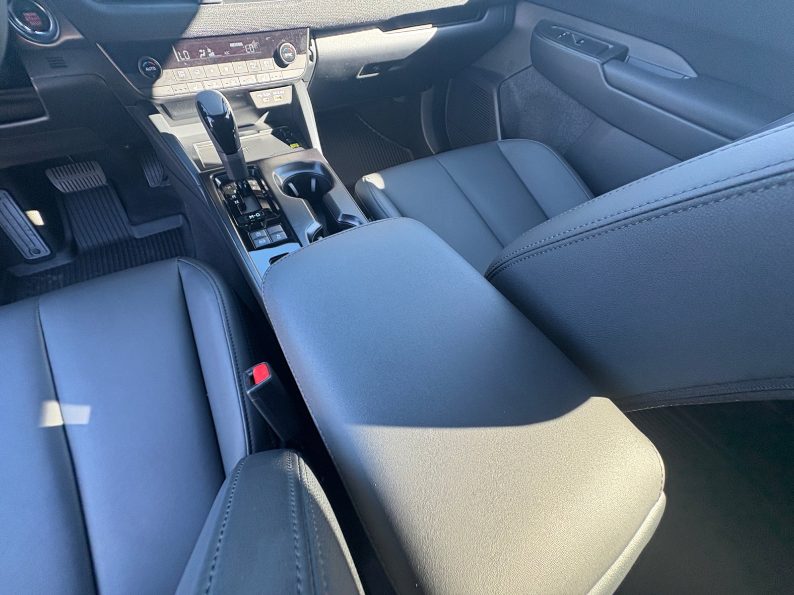 Certified 2026 Subaru Outback Premium AWD/4WD image 15