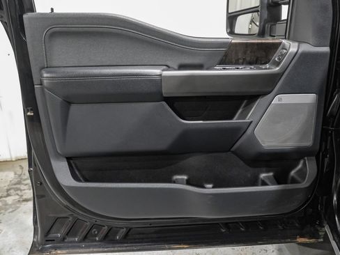 Used 2023 Ford F350 Lariat w/ FX4 Off-Road Package AWD/4WD image 42