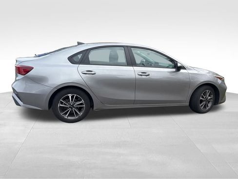 Certified 2023 Kia Forte LXS image 17