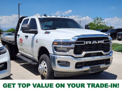 Used 2025 RAM 3500 Tradesman w/ Chrome Appearance Group AWD/4WD image 1