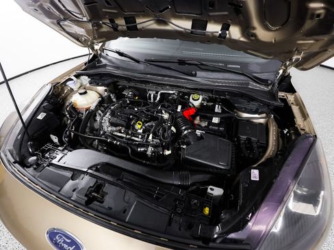 Used 2021 Ford Escape SEL AWD/4WD image 16