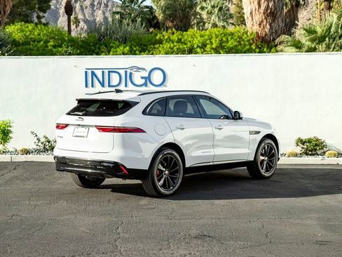 Used 2022 Jaguar F-PACE S image 6