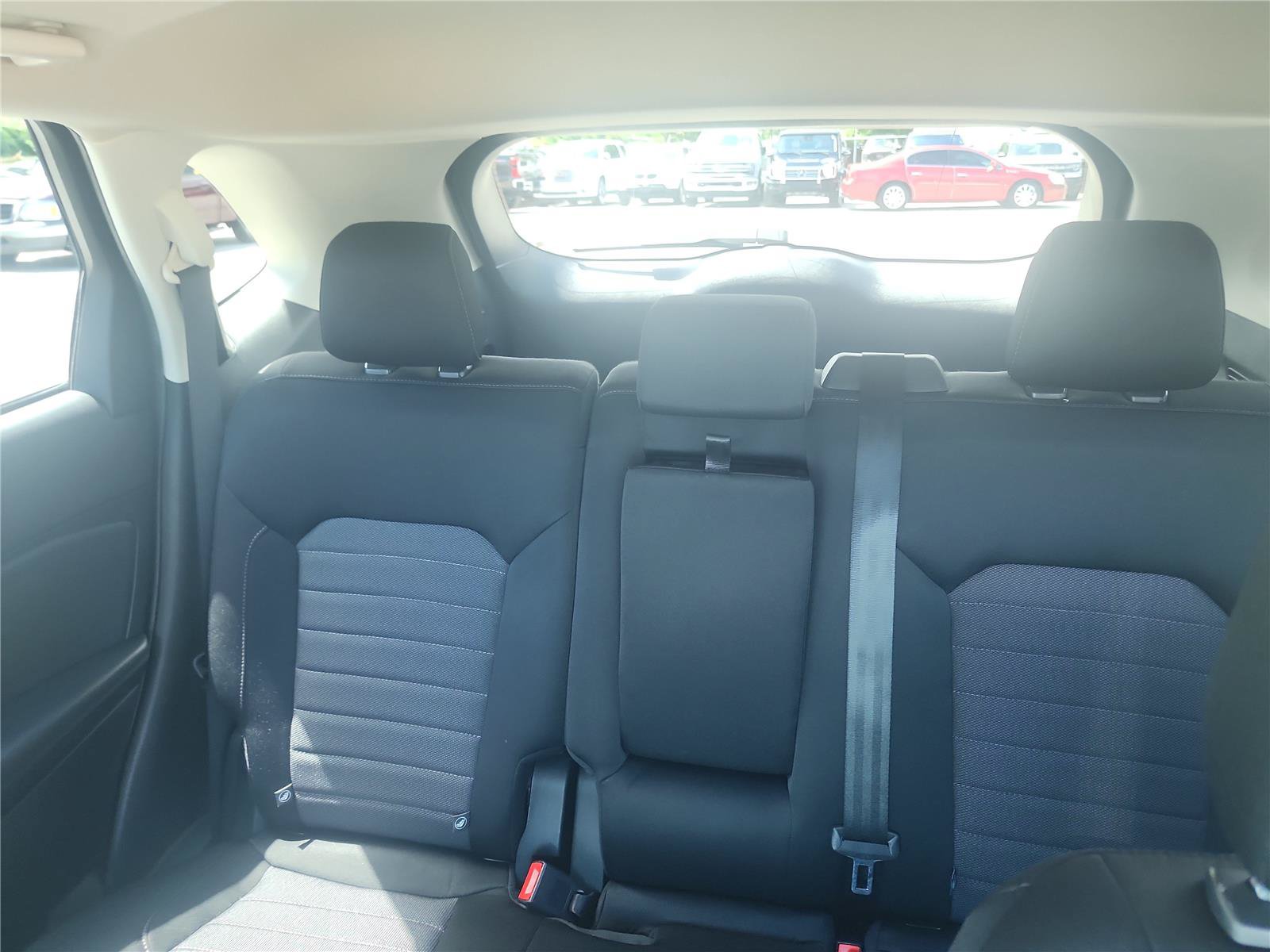 Certified 2020 Ford Edge SE FWD image 15