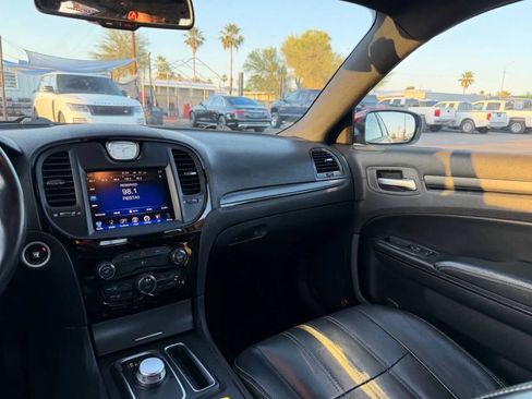 Used 2015 Chrysler 300 S RWD image 24