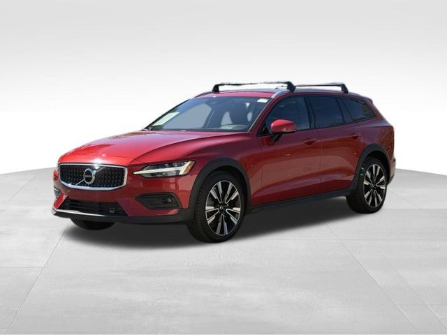 Used 2021 Volvo V60 T5 Cross Country w/ Climate Package AWD/4WD image 9