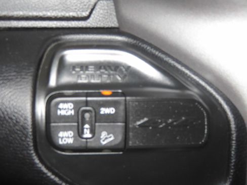 Used 2024 RAM 2500 Big Horn w/ Off Road Package AWD/4WD image 40