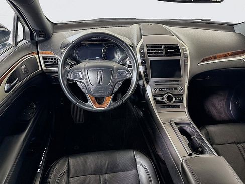 Used 2017 Lincoln MKZ Reserve FWD image 23
