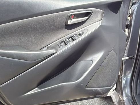 Used 2019 Toyota Yaris LE FWD image 23