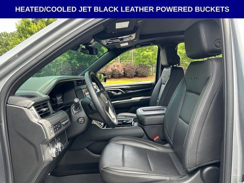 Used 2024 GMC Yukon Denali RWD image 5