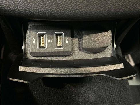 Certified 2021 Mercedes-Benz C 300 4MATIC Sedan image 11