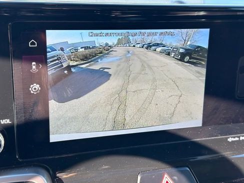 Used 2023 Kia Sorento X-Line EX image 29