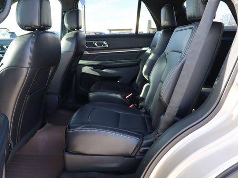 Used 2017 Ford Explorer Limited w/ Equipment Group 301A image 11