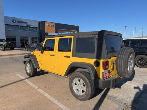 Used 2015 Jeep Wrangler Unlimited Sport w/ Quick Order Package 24S image 3