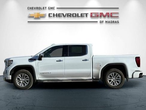 New 2026 GMC Sierra 1500 Denali w/ Technology Package AWD/4WD image 6