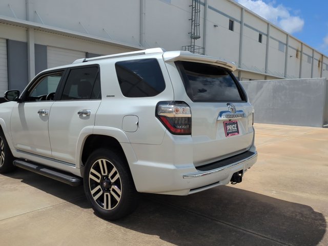 Used 2024 Toyota 4Runner Limited AWD/4WD image 8