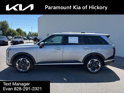 Used 2026 Hyundai Palisade Limited FWD image 4
