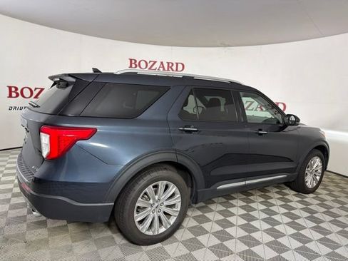 Used 2022 Ford Explorer Limited w/ Equipment Group 301A AWD/4WD image 9