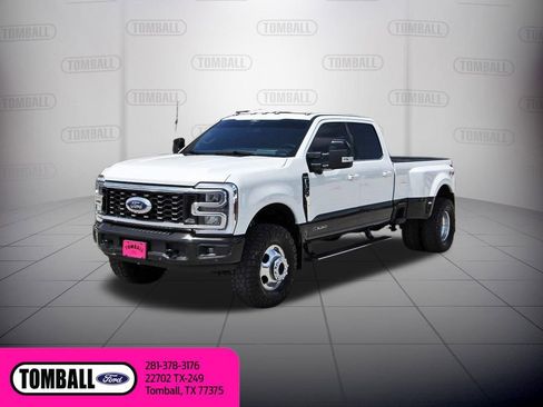 Used 2024 Ford F350 King Ranch w/ FX4 Off-Road Package AWD/4WD image 3