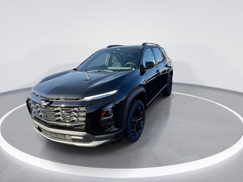 New 2026 Chevrolet Equinox LT w/ Midnight Edition FWD image 4