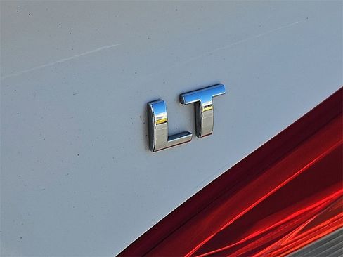 Used 2016 Chevrolet Cruze LT w/ Convenience Package image 12