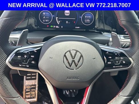 Used 2024 Volkswagen GTI SE FWD image 17
