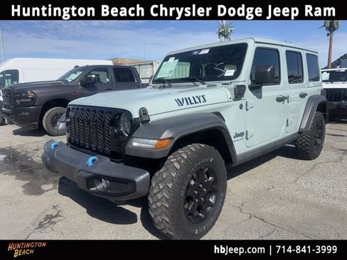 Used 2023 Jeep Wrangler Unlimited w/ 8.4" Radio Group image 1