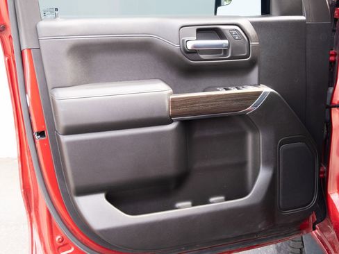 Used 2021 Chevrolet Silverado 1500 LT Trail Boss w/ Bed Protection Package AWD/4WD image 12
