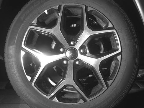 Used 2025 Jeep Compass Limited image 15